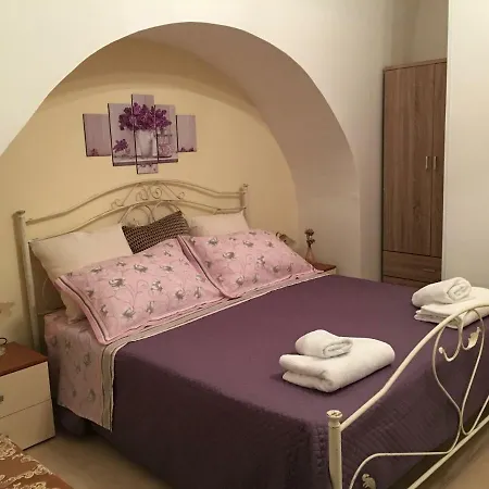 Juliet's House Holiday home *
